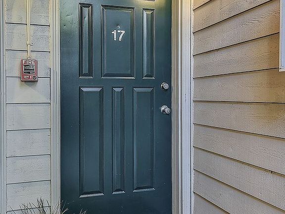5th image of 12505 NE 116th St APT A17