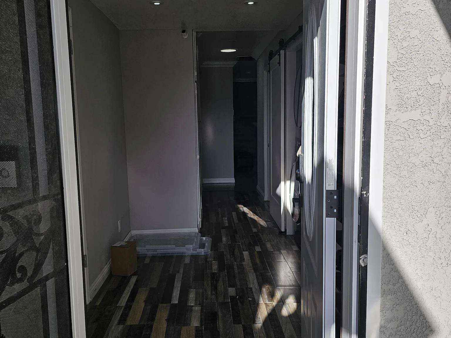 3 bed, 1400 sqft, $4,000 — Photo 4
