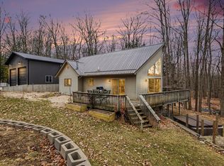 8906 E Spring Hill Dr, Hesperia, MI 49421