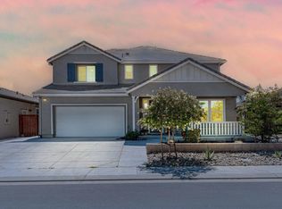 21208 Grapevine Dr, Patterson, CA 95363
