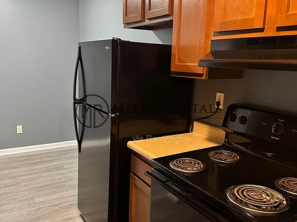 Main Street Apartments, 2648 Main St APT 19, Hurricane, WV 25526