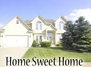 810 SW Nautica Ct, Lees Summit, MO 64082