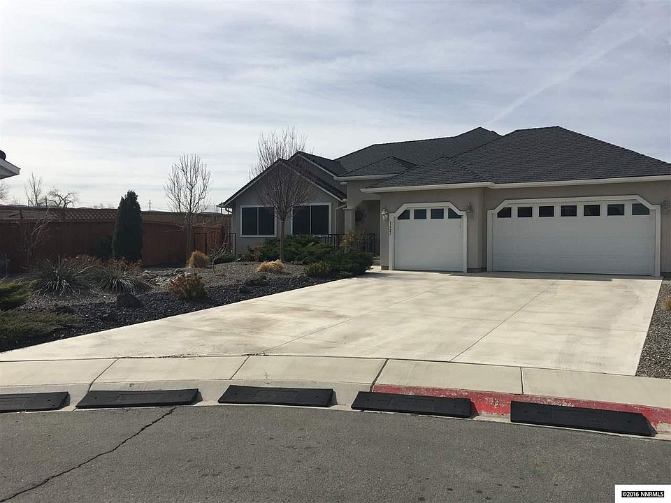 2nd image of 1627 Ray Ct