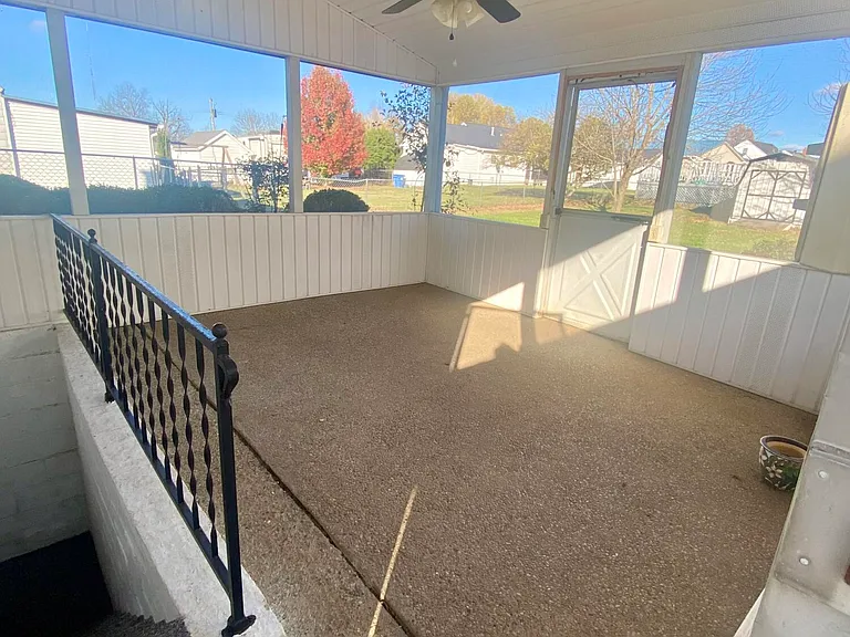 812 Alton Rd — Photo 5