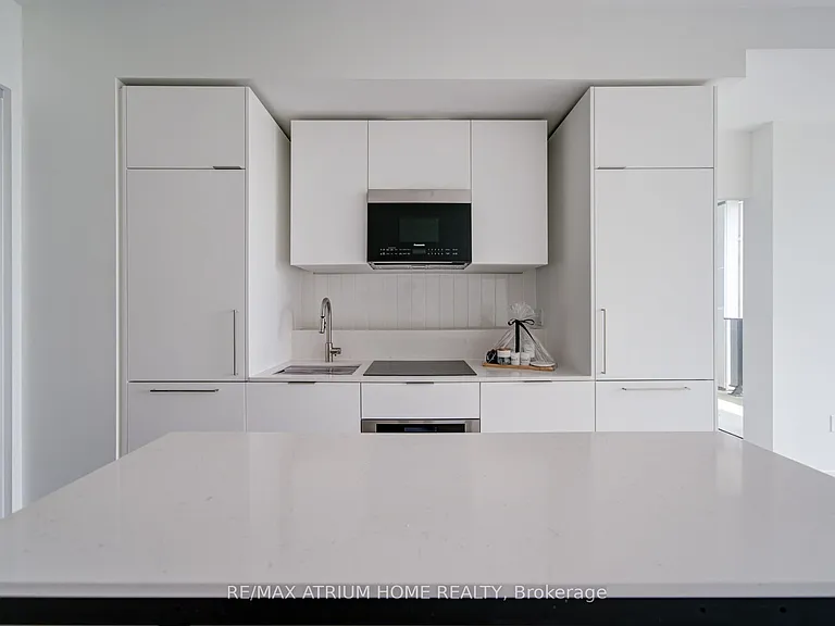 1 Fairview Rd E #621 — Photo 14