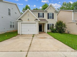 13413 Golden Apple Ct, Charlotte, NC 28215