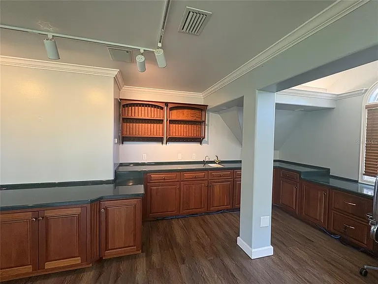 976 SW Hamlet Cir E #E — Photo 14