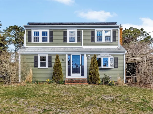 88 Perch Pond Rd, Chatham, MA 02633