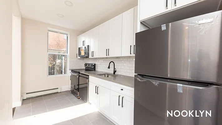 Rented by Nooklyn NYC LLC | media 49
