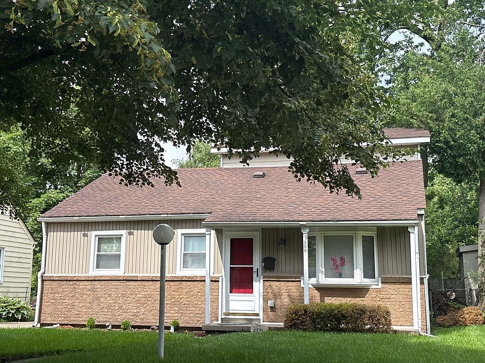 1st image of 300 Middle Dr