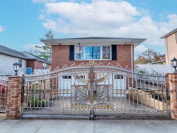 244-19 Grand Central Parkway, Douglaston, NY 11362