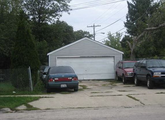 4th image of 1645 Elizabeth Ave