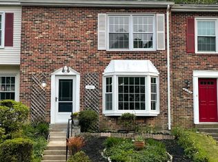 6467 Rockshire Ct, Alexandria, VA 22315