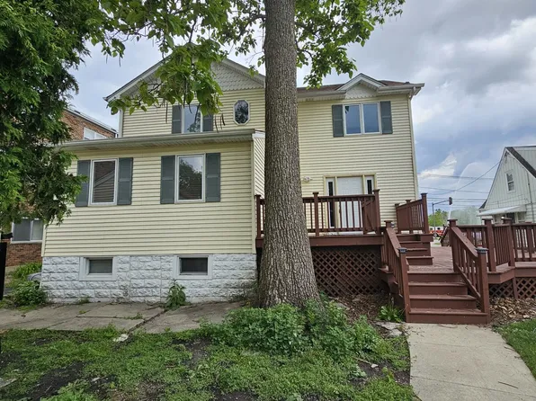 606 S York St, Elmhurst, IL 60126
