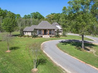 22320 Fletcher Rd, Ponchatoula, LA 70454