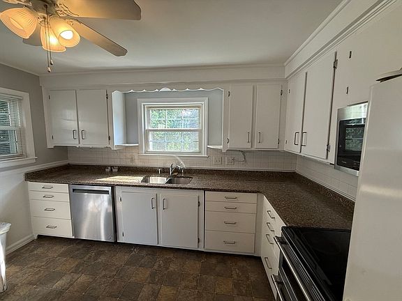 5th image of 22 Arlington St