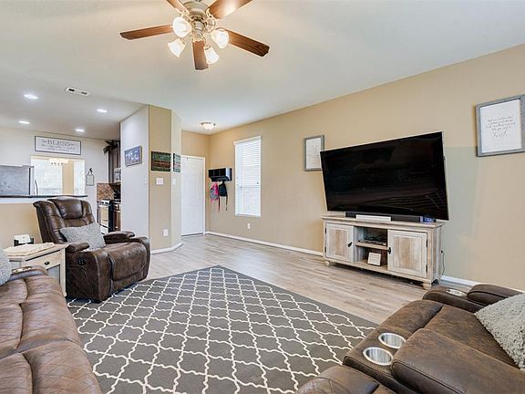 4th image of 4939 Evergreen Haven Ct