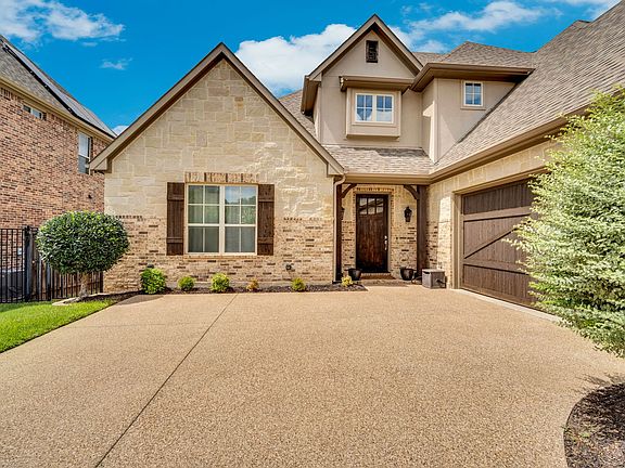 3rd image of 6409 Vintage Lake Dr
