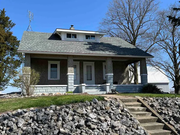 530 W McConnell Rd, Columbia City, IN 46725