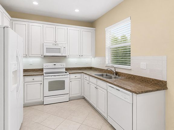 5th image of 7890 Jewelwood Drive