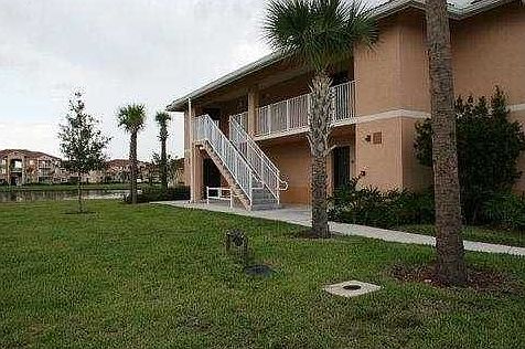 3rd image of 281 SW Palm Dr APT 101
