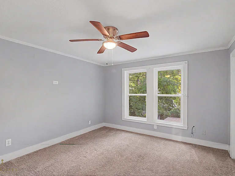 420 Forest Ave — Photo 23