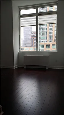 Sold by R New York | media 1
