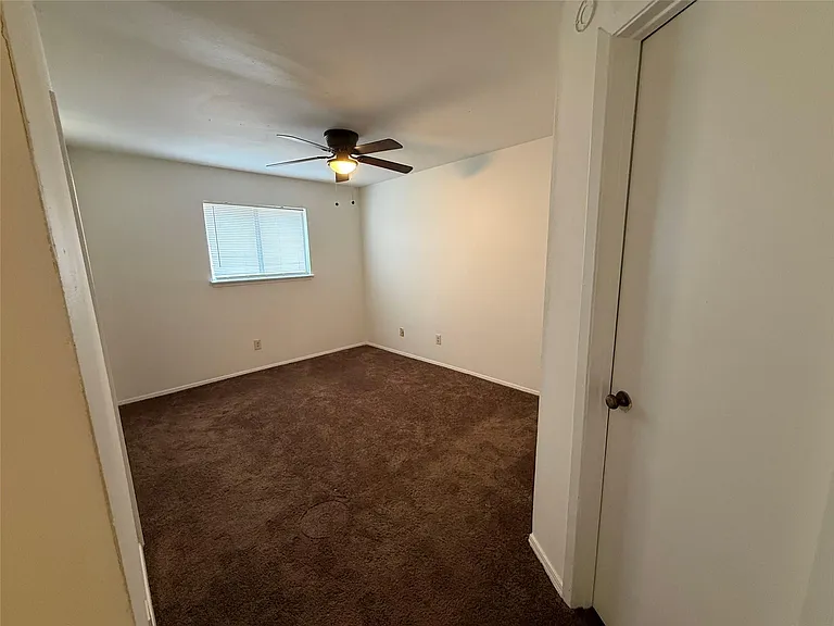 8050 Sands Point Dr #C — Photo 8