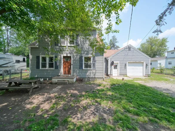 1028 Loren Rd, Adrian, MI 49221