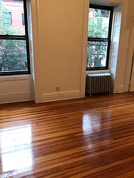 Rented by Picture Realty Inc.