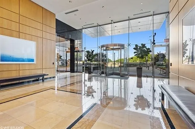 600 N Lake Shore Dr #3210 — Photo 28