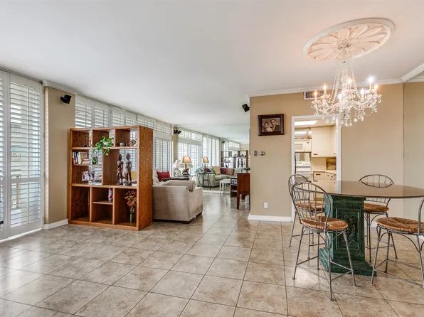 6211 W Northwest Hwy APT 700, Dallas, TX 75225