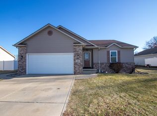 1163 Tanya St, Burns Harbor, IN 46304