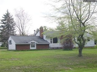 14521 Caves Rd, Novelty, OH 44072