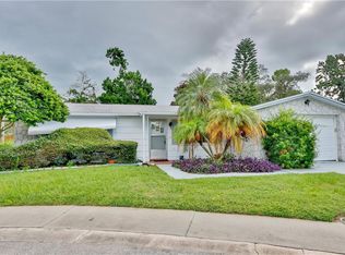 1704 Paragon Pl, Holiday, FL 34690