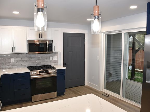 4th image of 851 Kingsley Ave