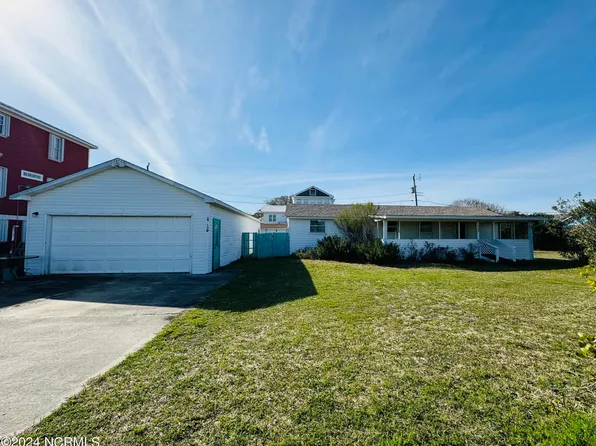 530 S Third Avenue, Kure Beach, NC 28449
