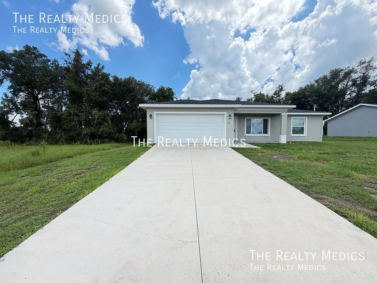 Awesome 3 Bedroom / 2 Bath Home In Ocklawaha! — Photo 3