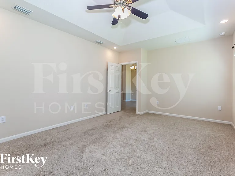 1051 Peta Way — Photo 12