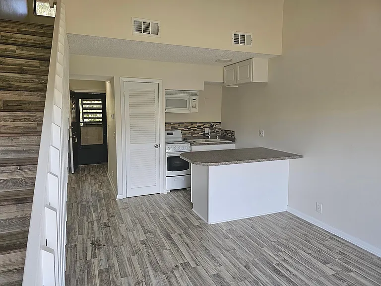 1255 Ponce Island Dr #712 — Photo 9