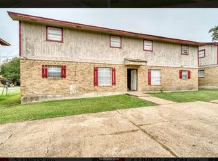 2404 Jaguar Dr, Bryan, TX 77807