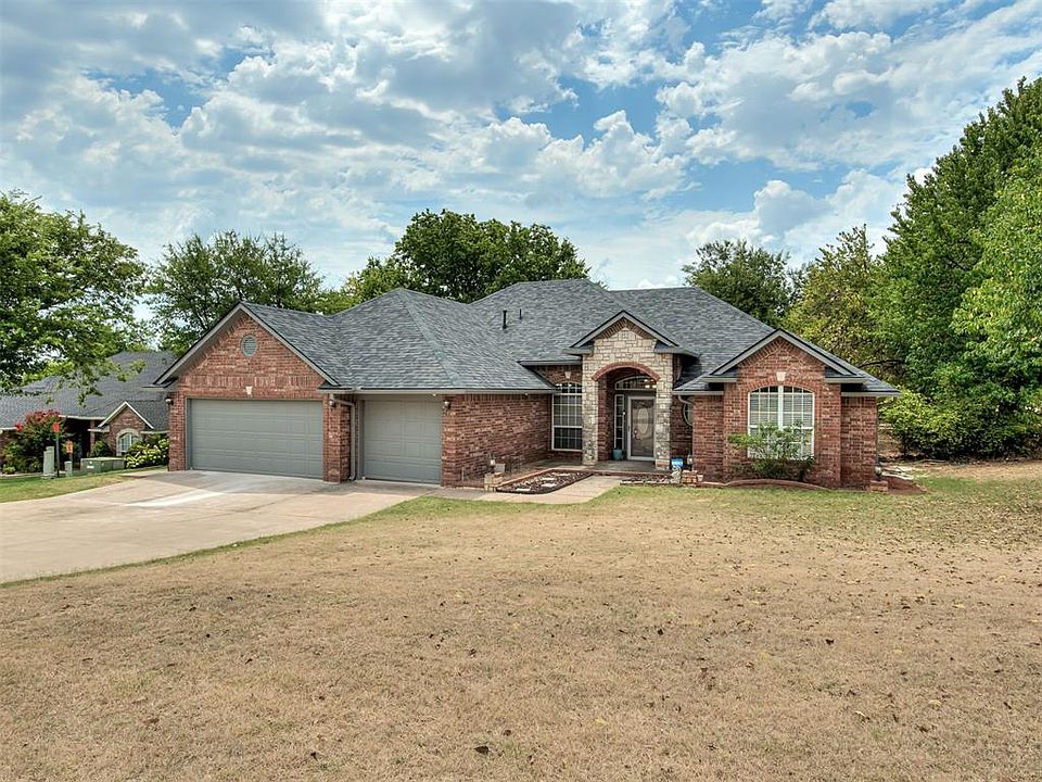 1st image of 2373 Elm Tree Dr