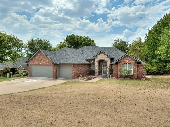 2373 Elm Tree Dr, Blanchard, OK 73010