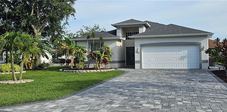 1st image of 520 Crossfield Cir