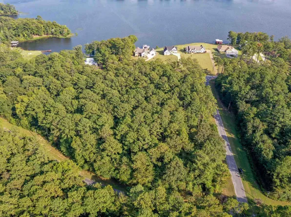 113 Mallard Dr, Sylacauga, AL 35151