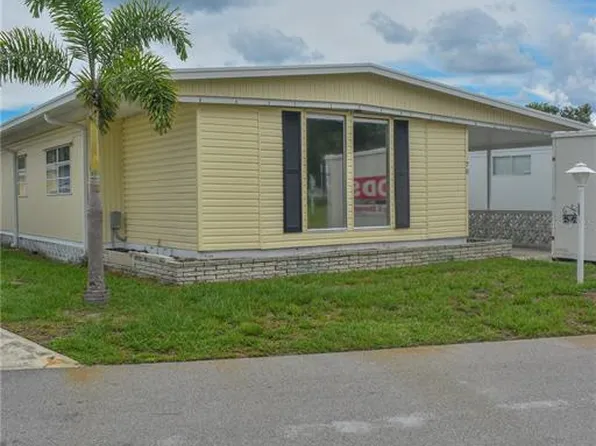 921 Faith Cir E Lot 70, Bradenton, FL 34212