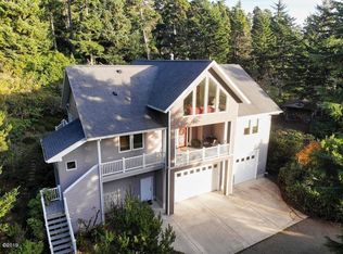 501 Hillsdale St W, Tillamook, OR 97141