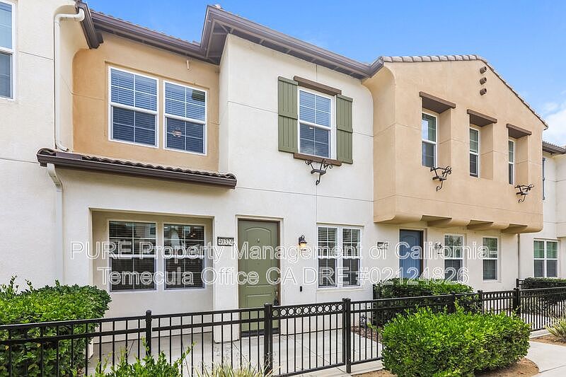 1st image of 40324 Calle Real