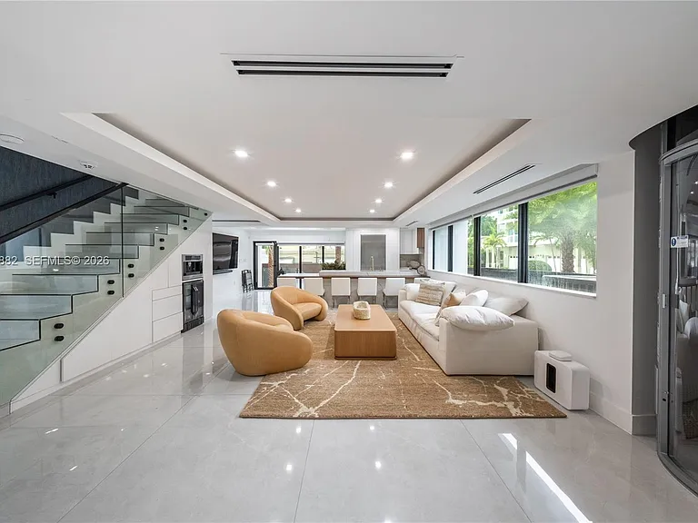5601 N Ocean Dr — Photo 13