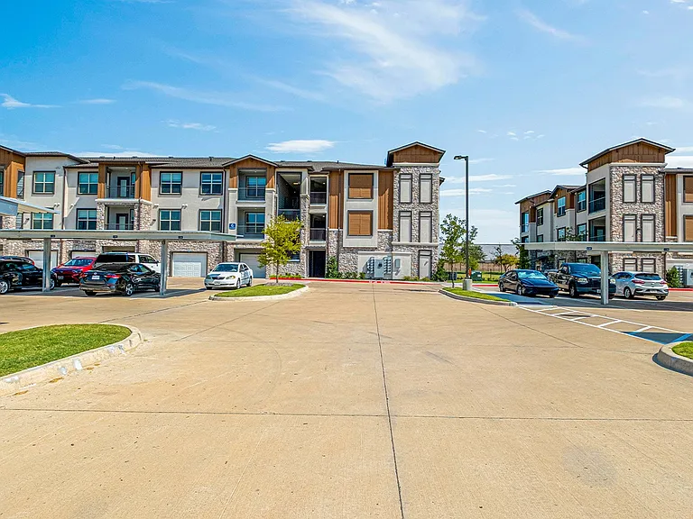 Creekside at Grand Prairie — Photo 27